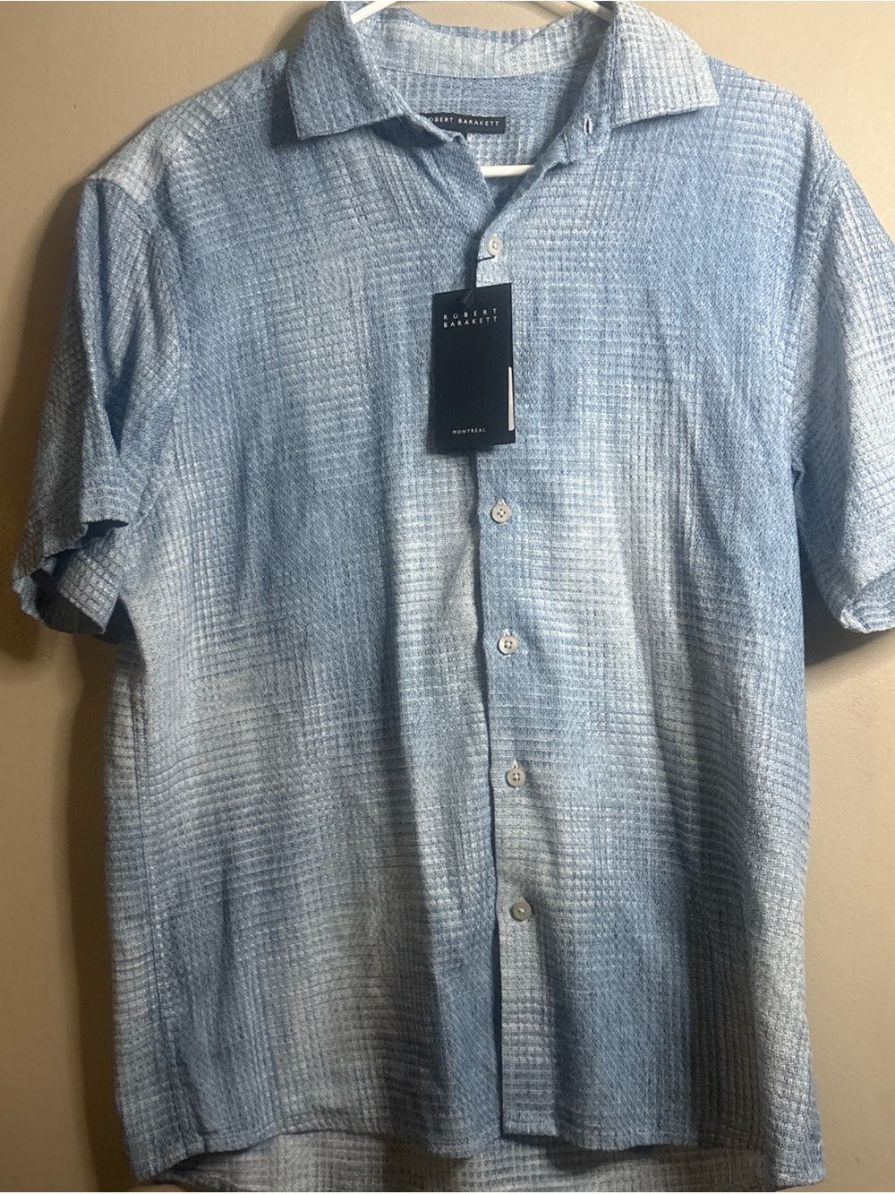 NWT Robert Barakett Men's Light Blue Short-Sleeve Button-Up Shirt M